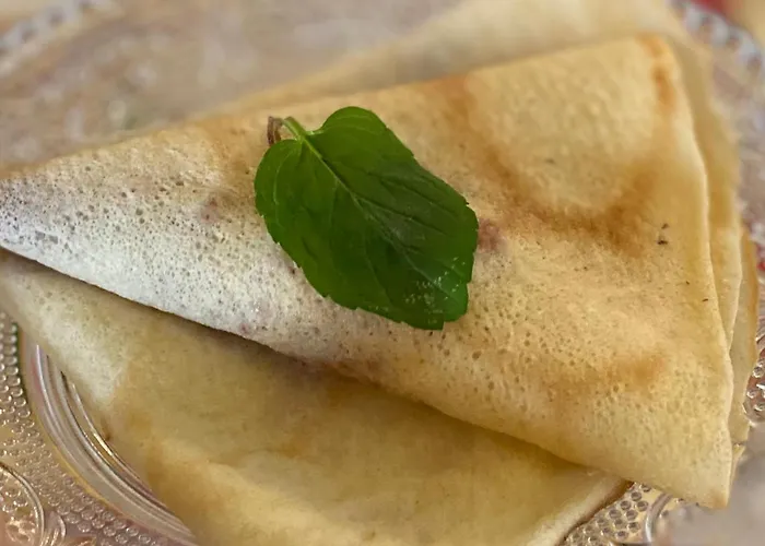 ゲストハウス Ronda エフォリエ・スド