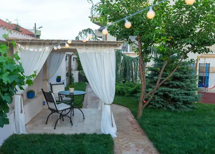 ゲストハウス Ronda 4*