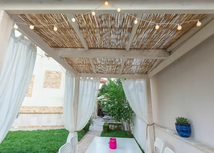 ゲストハウス Ronda